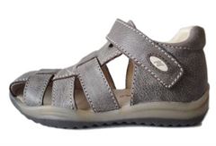 Naturino Abaya pigesandaler / drengesandaler med lukket h�l og t�, brun
