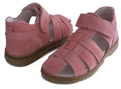 Freesby sandal lyser�d