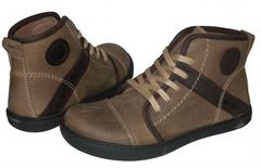 Kickers Swing